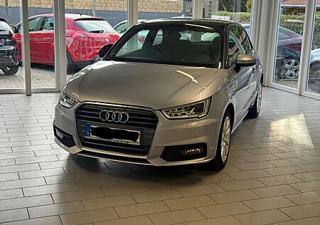 Audi A1 gebraucht kaufen Audi A1 sport/1,4 TDI/Automatik/PDC/NAVI/Xenon