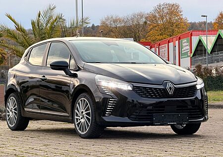 Renault Clio mit Winterpaket und 8fach Bereifung