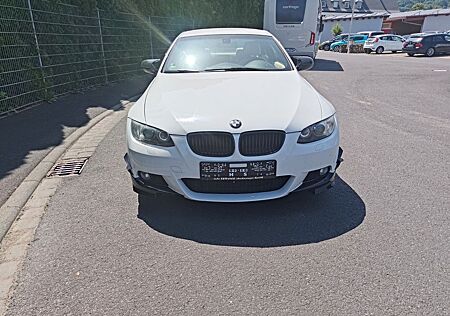 BMW 320i Coupé -