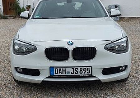 BMW 118i -