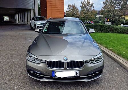 BMW 330e iPerformance Sport Line Sport Line