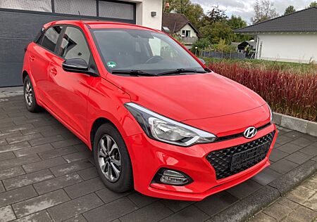 Hyundai i20 1.0 T-GDI 74kW YES!