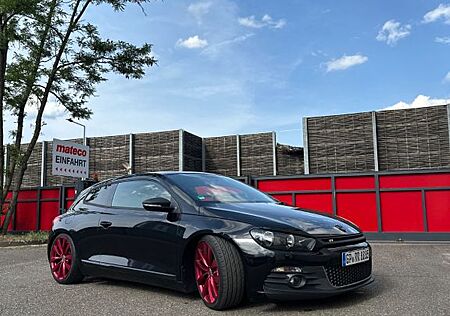VW Scirocco Volkswagen 2.0 TSI DSG Standard