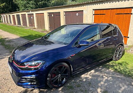 VW Golf Volkswagen 2.0 TSI DSG GTI Performance GTI Per...