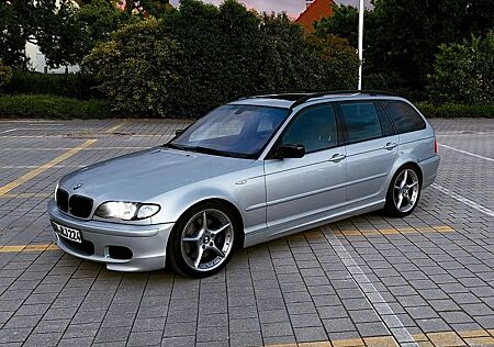 BMW 330xi Touring