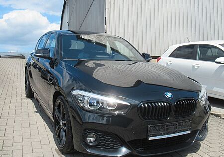 BMW 120 i Edition M Sport-NAVI-LED-SHZ-18"ALU-1.HAND