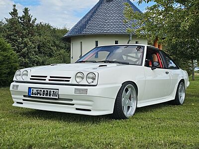 Opel Manta B  Kultauto GTÜ Gutachten 2+