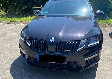 Skoda Octavia 2.0 TDI SCR DSG 4x4 RS Combi RS