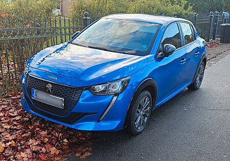 Peugeot e-208 136 Allure Pack Allure Pack