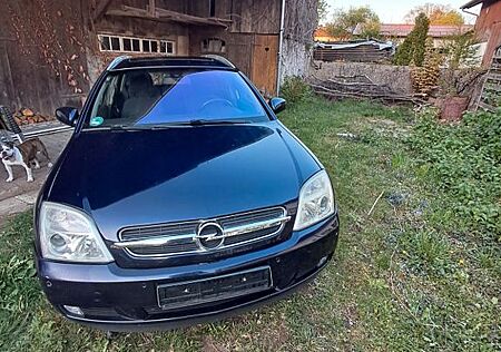Opel Vectra Caravan 2.2 Direct -