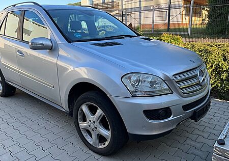 Mercedes-Benz ML 320 CDI 4MATIC -