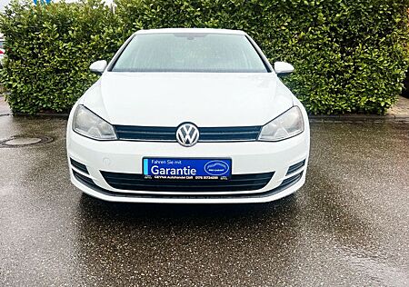 VW Golf Volkswagen VII Lim. Trendline BMT