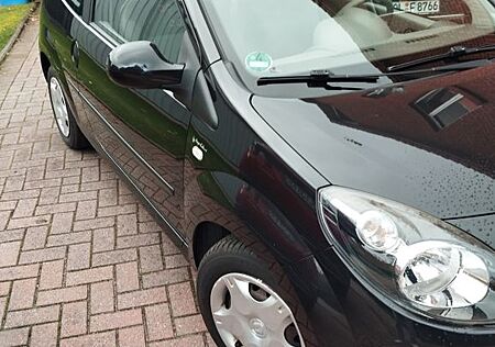 Renault Twingo gebraucht kaufen Renault Twingo Night & Day 1.2 LEV 16V 75 Night & Day