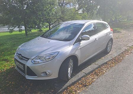 Ford Focus 1,6 EcoBoost 110kW Titanium