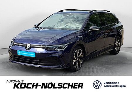 VW Golf Volkswagen VIII Variant 1.5eTSI R-Line DSG Navi LED