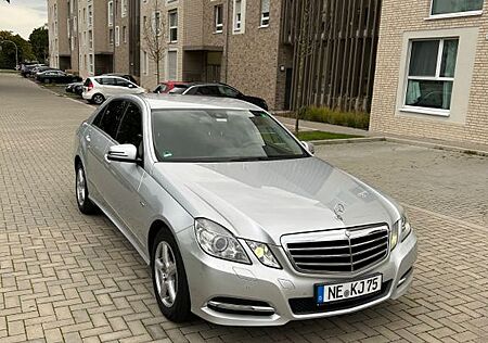 Mercedes-Benz E 200 BlueEFFICIENCY AVANTGARDE AVANTGARDE