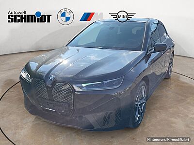 BMW iX xDrive40 Sportpaket + 2Jahre-BPS.-GARANTIE