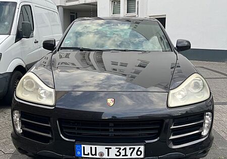 Porsche Cayenne Diesel -