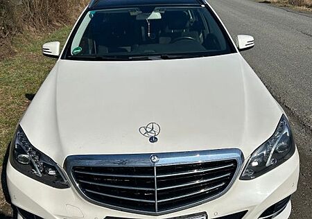 Mercedes-Benz E 350 BlueTEC 4MATIC T -