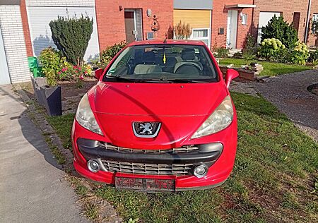 Peugeot 207 CC Filou 120 Filou