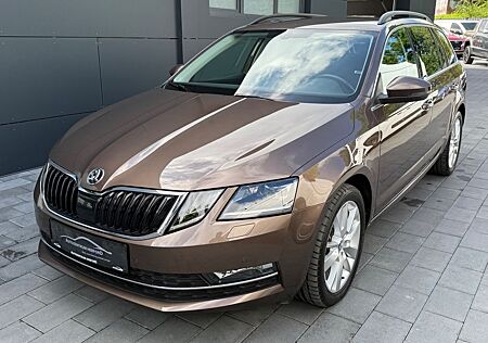 Skoda Octavia Combi 1.4 TSI Style DSG NAVI LED AHK