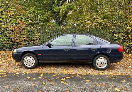 Ford Mondeo 2.0 16V GhiaKlimatr+SD.AHK-TÜV+Zahnriemneu!