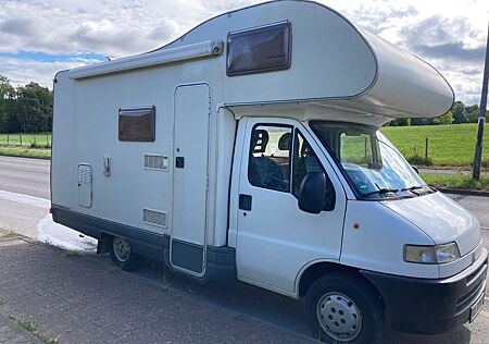 Fiat Ducato Alkoven Wohnmobil (EZ 2002)