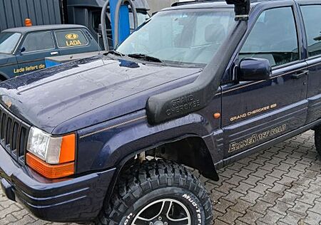Jeep Grand Cherokee Limited 5.2 Auto Limited