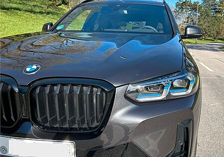 BMW X3 xDrive30d M-SportP.,AHK,Innovationsp.,eSitze