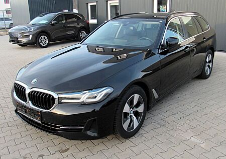 BMW 520d xDrive Touring, Laser, HUD, AHK, HarmanK