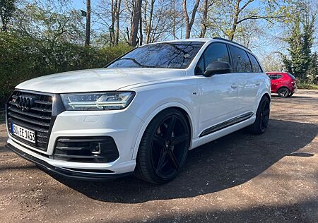 Audi SQ7 4.0 TDI quattro 23 zoll alus unfallfrei