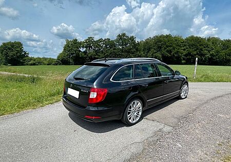 Skoda Superb Combi Elegance
