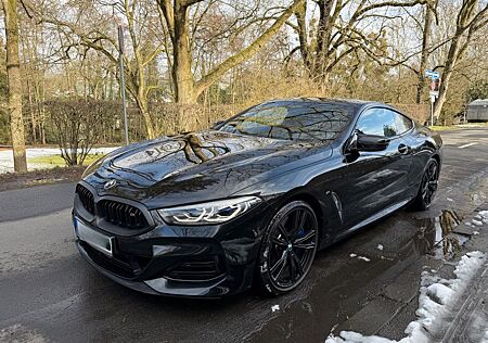 BMW M850i xDrive Coupé - Laser, Softclose, Gestik