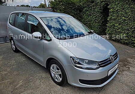 VW Sharan Volkswagen BMT DSG 140PS top Zustand VAG-gepflegt