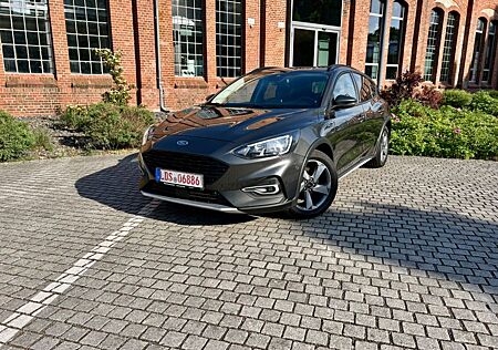 Ford Focus Lim. Active, Kamera,Keyless-GO,Navi,PDC