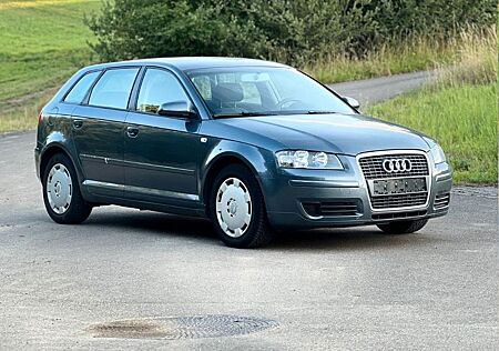 Audi A3 1.6 Sportback 2. HAND TÜV 09/2026