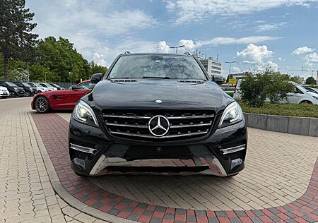 Mercedes-Benz ML 350 4MATIC AMG PAKET VOLL