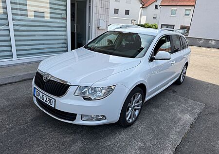 Skoda Superb Combi Ambition/AHK/XENON