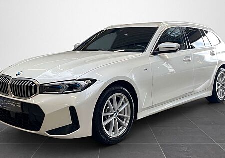 BMW 330i xDrive Touring Automatic -