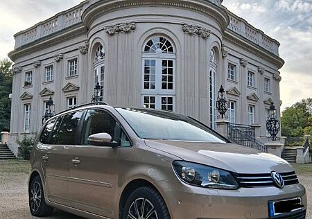 VW Touran Volkswagen 1.6 TDI -