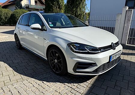 VW Golf Volkswagen 1.5 TSI DSG R-Line Highline Pano Navi Led