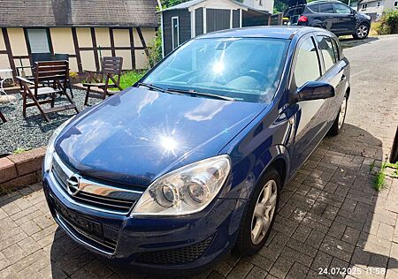 Opel Astra 1.6 Ecotec 85kW