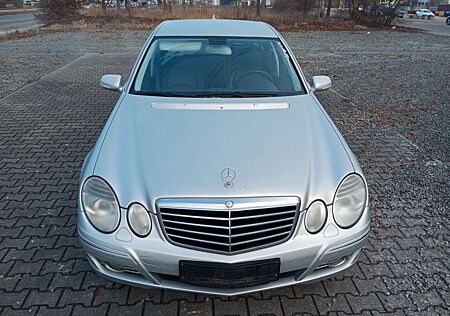 Mercedes-Benz E 280 E Limousine