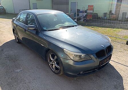 BMW 520i 520 Baureihe 5 Lim. ~Leder~Navi~PDC