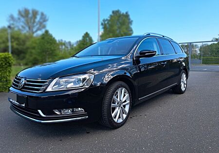 VW Passat Variant Volkswagen 2.0 BlueTDI DSG Highline Vari...