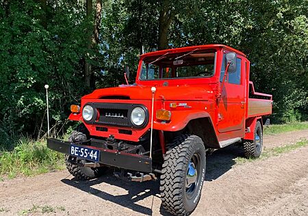 Toyota Land Cruiser FJ45 Pick-up Pritsche 1970