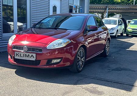 Fiat Bravo 1.4 16V T JET Paket Sport TÜV NEU+PDC