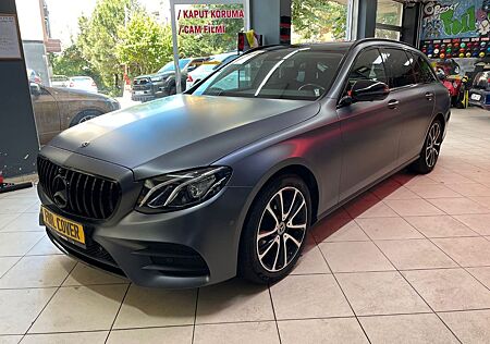 Mercedes-Benz E 220 E 220d T AMG Line Autom. AMG Line