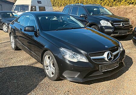 Mercedes-Benz E 220 Coupé CDI