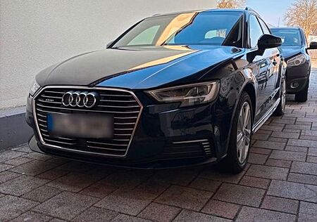 Audi A3 40 e-tron S tronic design Sportback